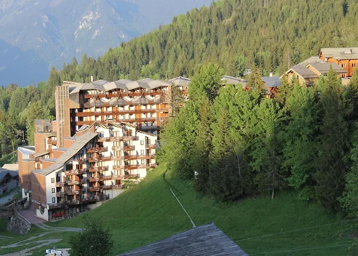 Residence Grand Bois B415 Cles Blanches
